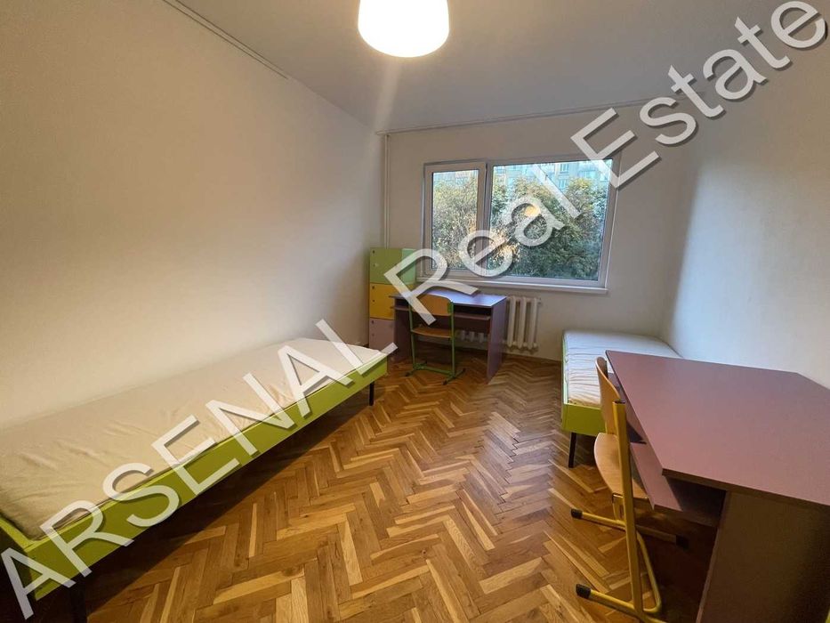 Дава се под наем Тристаен апартамент в София, Дианабад - 82 кв.м за 700 € - Снимка #6