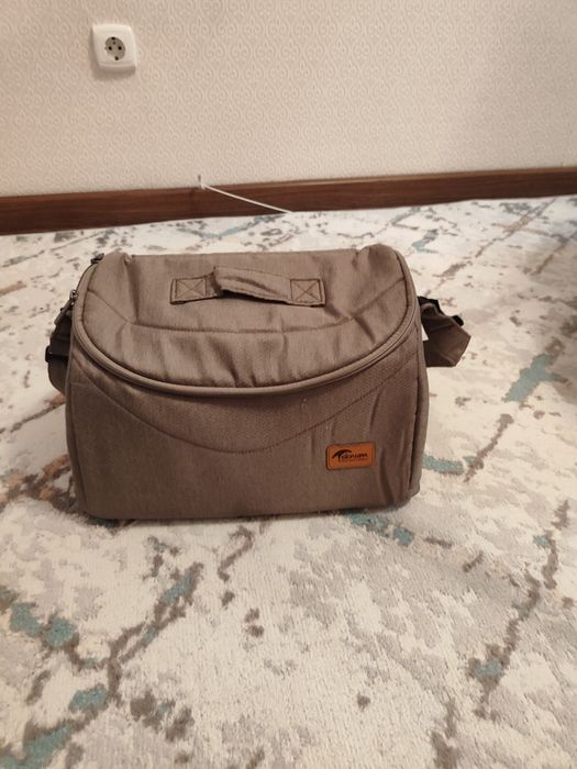 Продам коляску демисезонный.