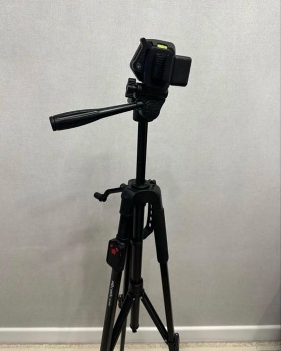 Продам Напольный штатив Candc DC800