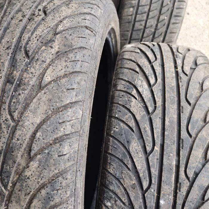 Летни гуми 215/45/17