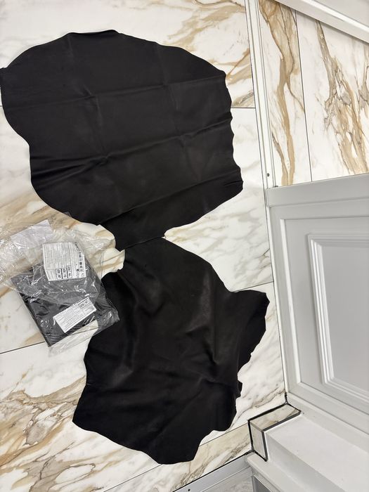 Vand material tapiterie gros model ornamental bej maro material textil pentru canapele fotolii si scaune haine geci 10 euro m2/10 m disponibili