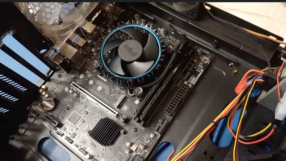 Asamblare PC-uri/Instalare Windows/Curățare, recondiționare și update PC-uri vechi