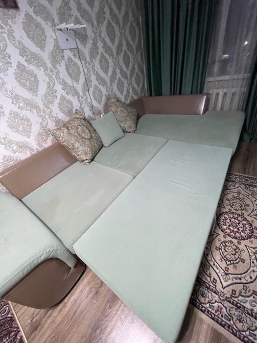 Продам Диван 280см,Срочно!