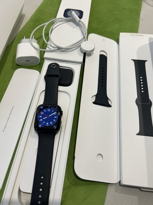 Apple Watch series 8
