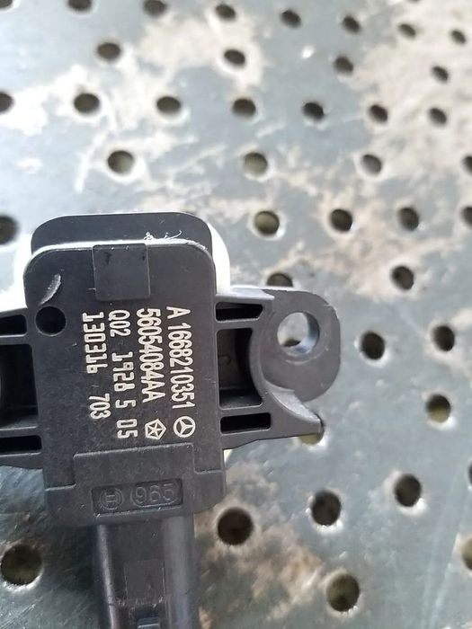 Senzor impact jeep grand cherokee 4 wk wk2 a1668210351 56054084aa