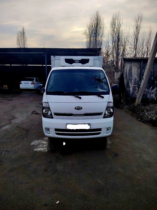 KIA bongo 3 2013