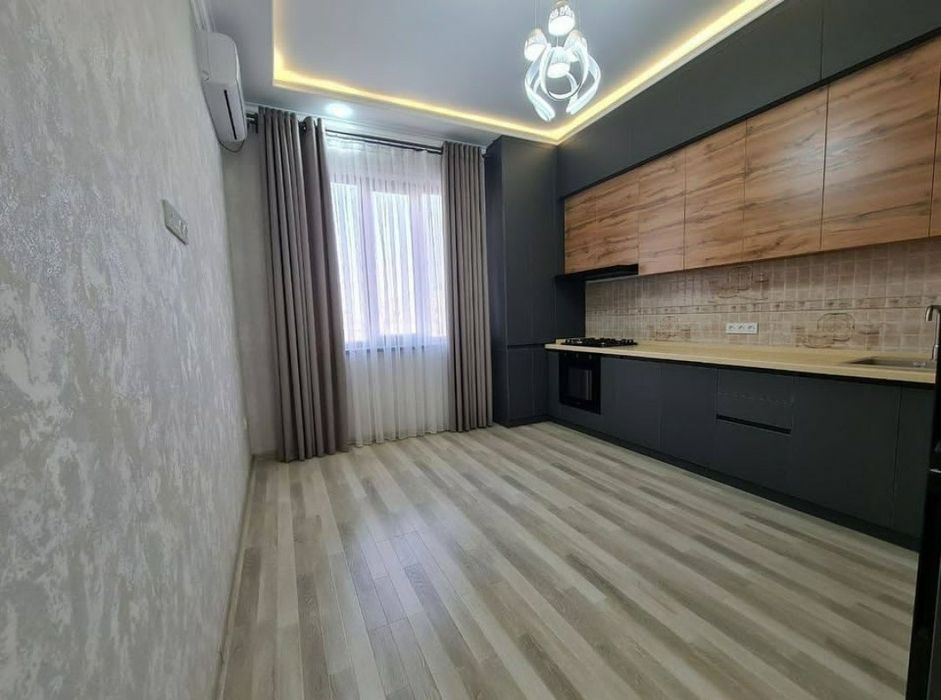 Кухонний горнитур без ручка