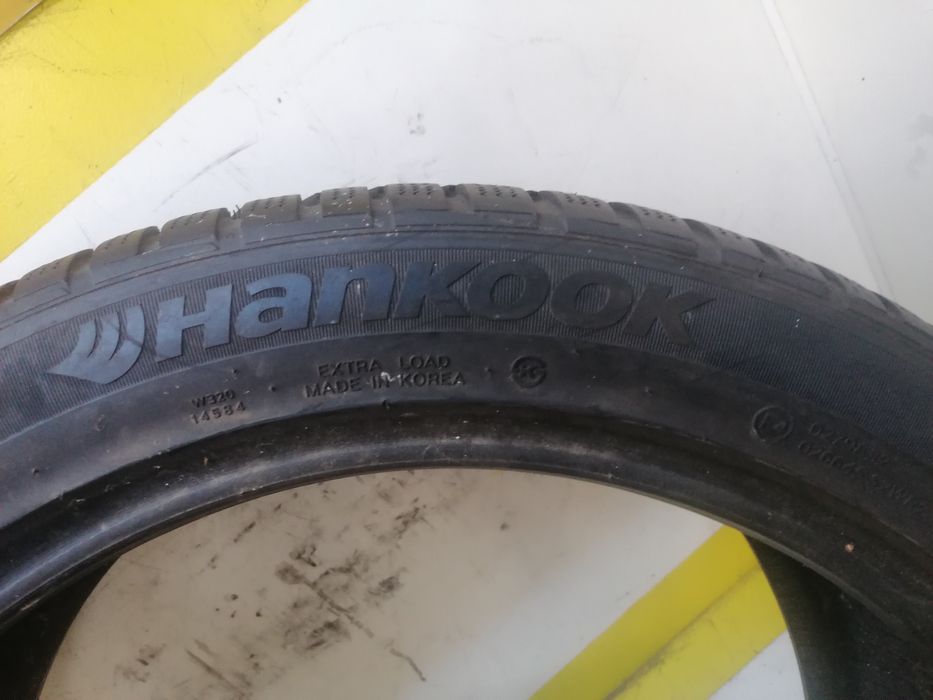 245/45/19 Iarna 2* Hankook 102v dot 2420     5,,49mm