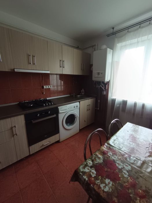Inchiriez apartament 2 camere, Deva