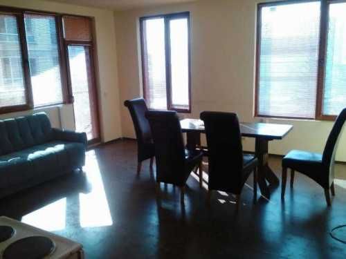 Двустаен имот в Модерно предградие