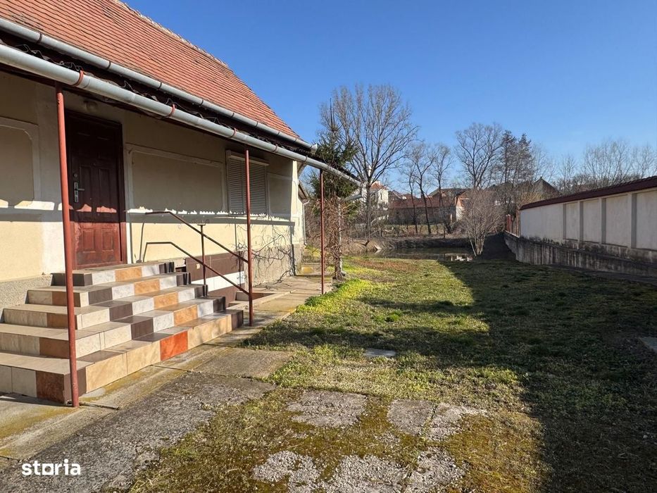 Casa la tara, Sacel, Sibiu