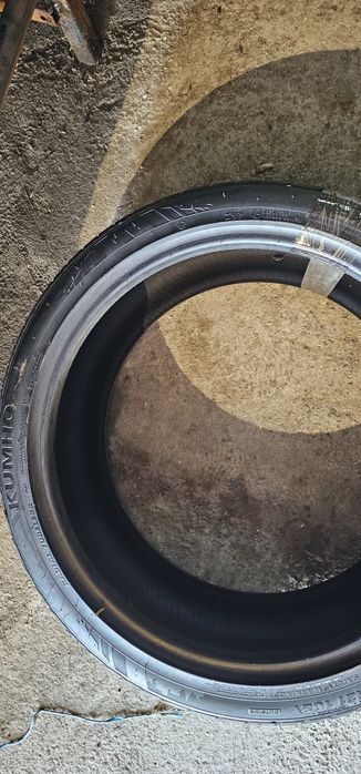 255 40 R 21 Kumho vară