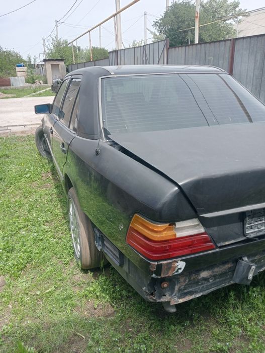 Продам 124 Мерседес