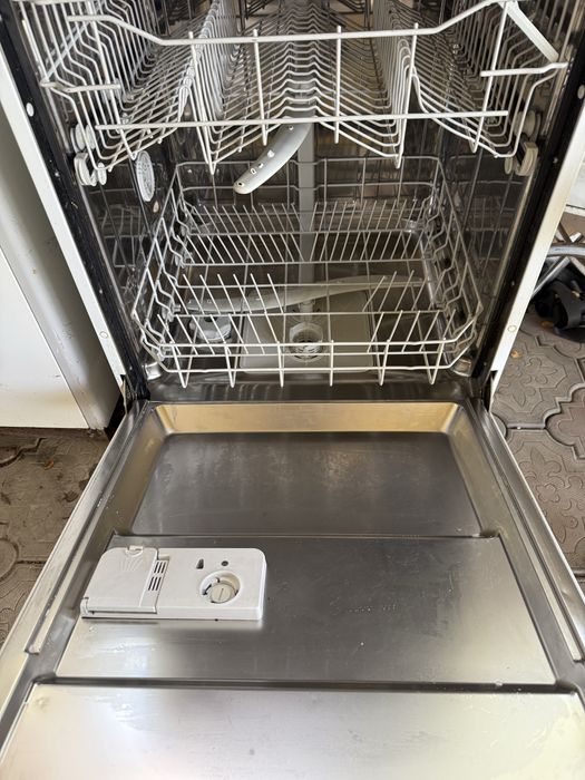 Посудомоечная машина  “VESTEL”