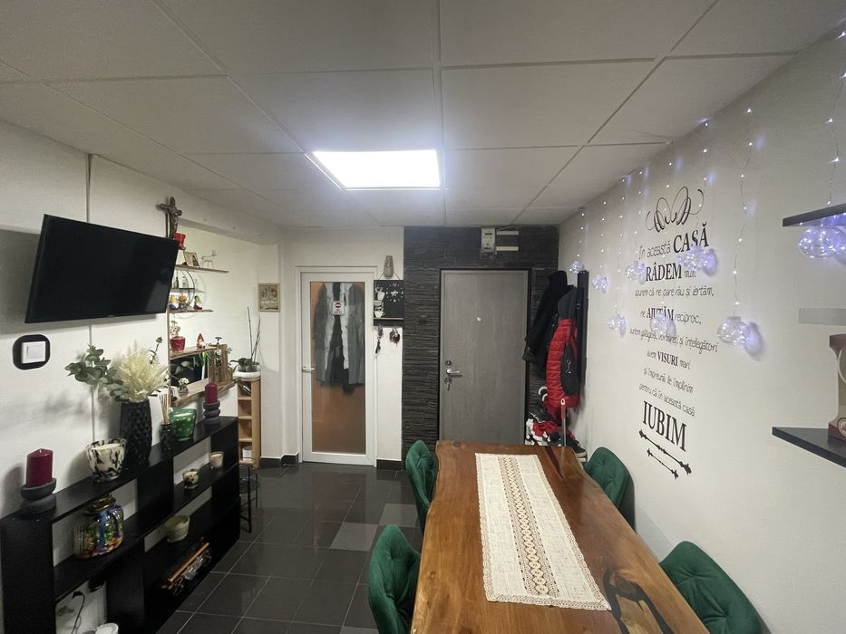 Apartament 3 camere zona Vlaicu – decomandat, 96 mp, etaj 6/10