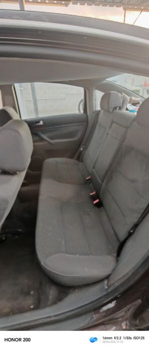 Продавам VW PASSAT B 5.5