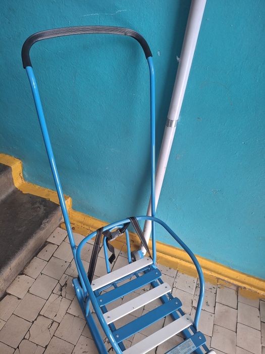 Продам санки. В хорошем состоянии