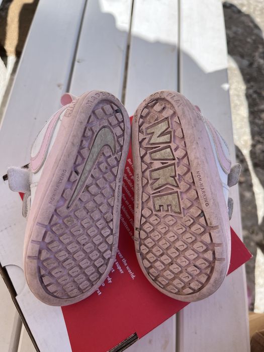 Детски обувки/ маратонки nike , номер 21, за краче до 11см