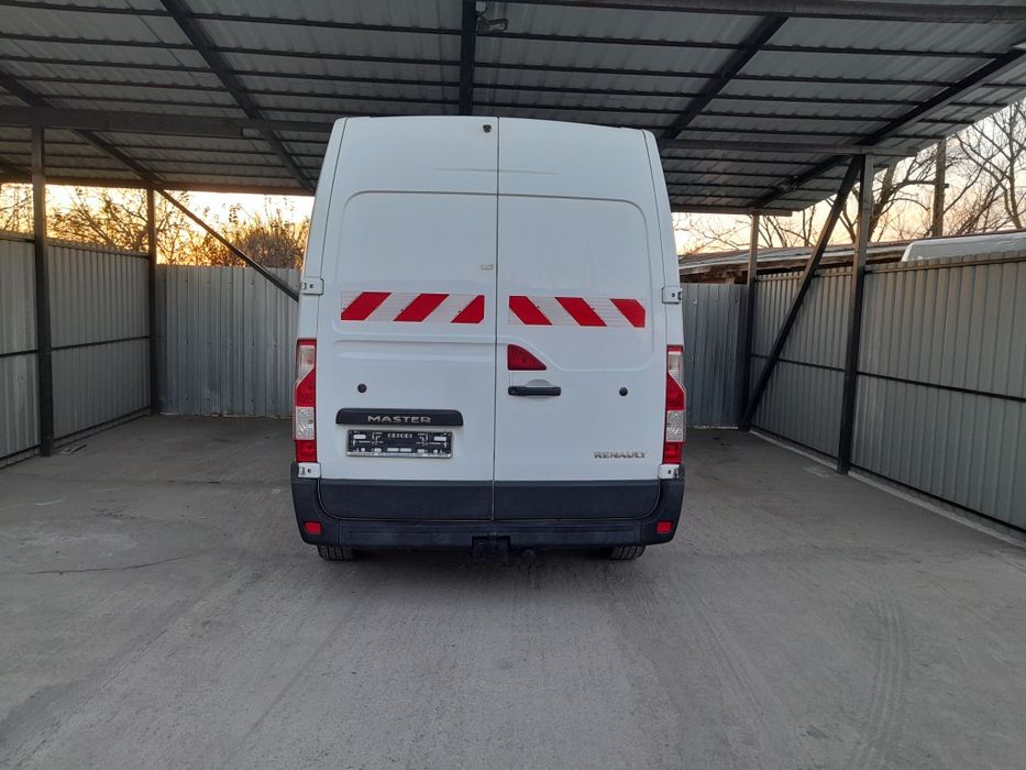 Renault Master Varianta Lunga
