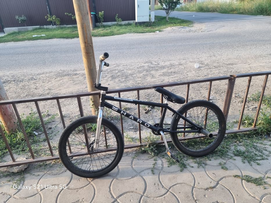 СРОЧНО ПРОДАЮ трюковой велик  бмх