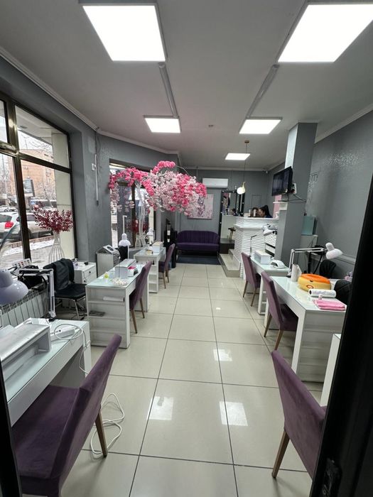 Сдается место для nails стилиста в центре города