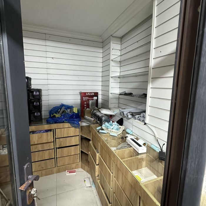 Аренда площадқа қарсы бетте