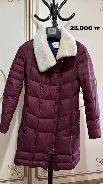 Продам зимние куртки