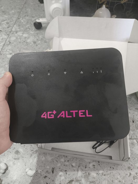 Продам роутер altel 4g