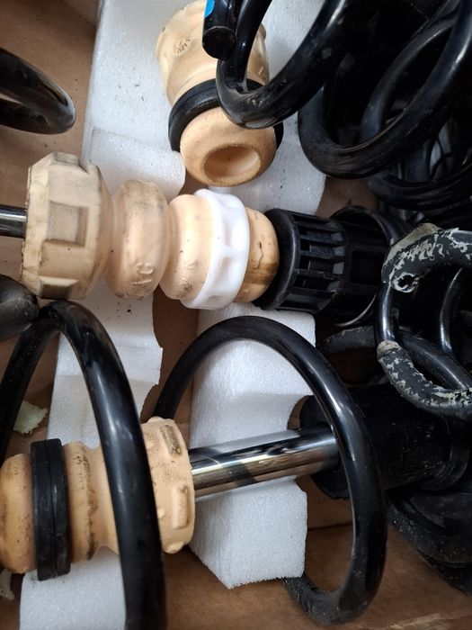 Стандартно окачване за Фолксваген Тигуан 2023год...ново на 1000км!