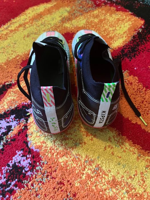 Обувки за футбол(бутонки)clr.elite fg pixel game