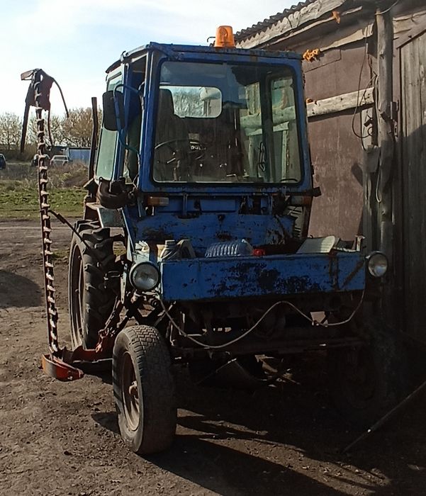 Продам трактор т-16 сенокосилка