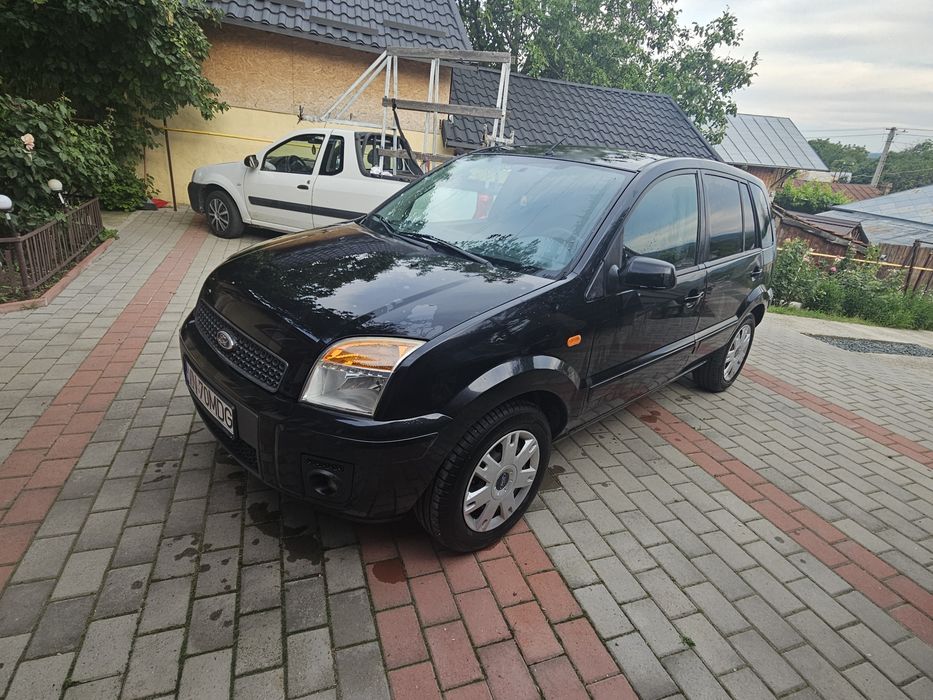 Ford Fusion, prima inmatriculare 2010, unic proprietar