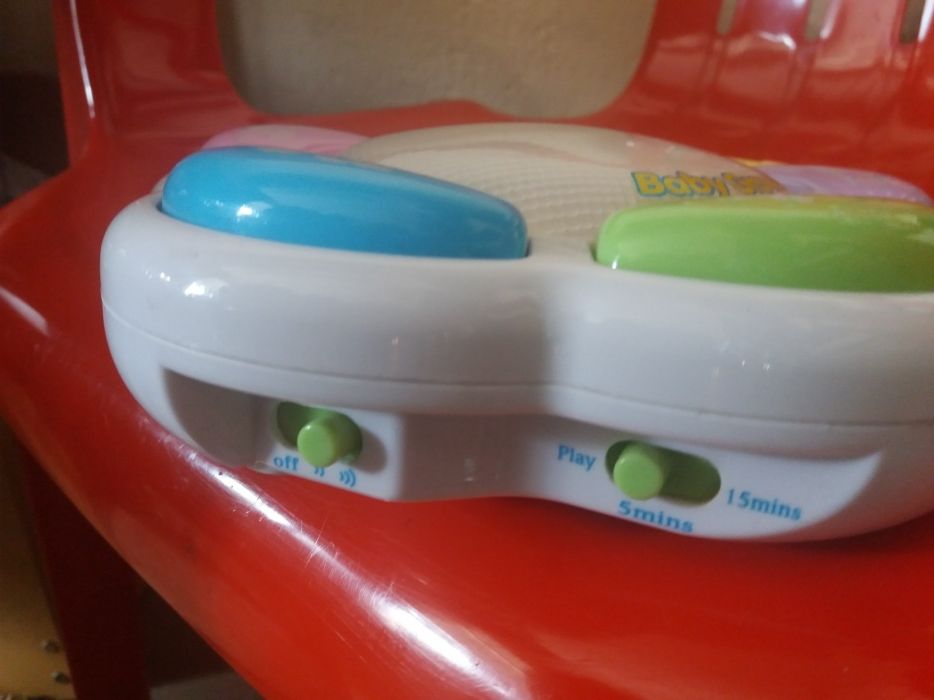 Детски музикални играчки