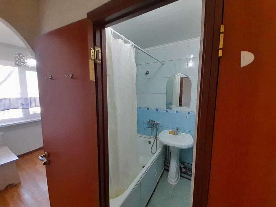 Продажа 3-комнатной квартиры Автопарк