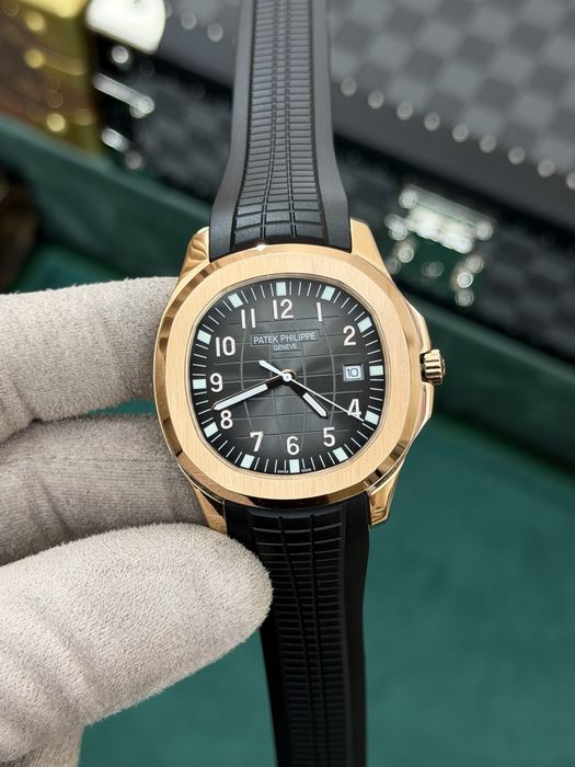 Patek Philippe Aquanaut Gold