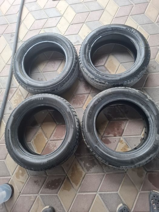 летний шины в хорошем состояние