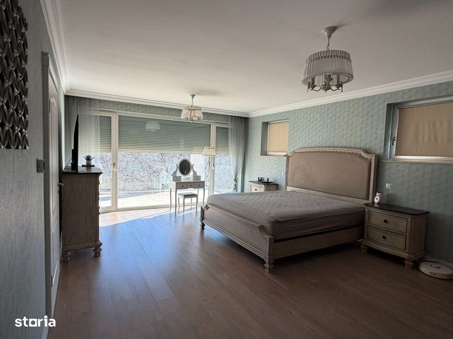 Vilă de Lux Vălenii de Munte - Piscină