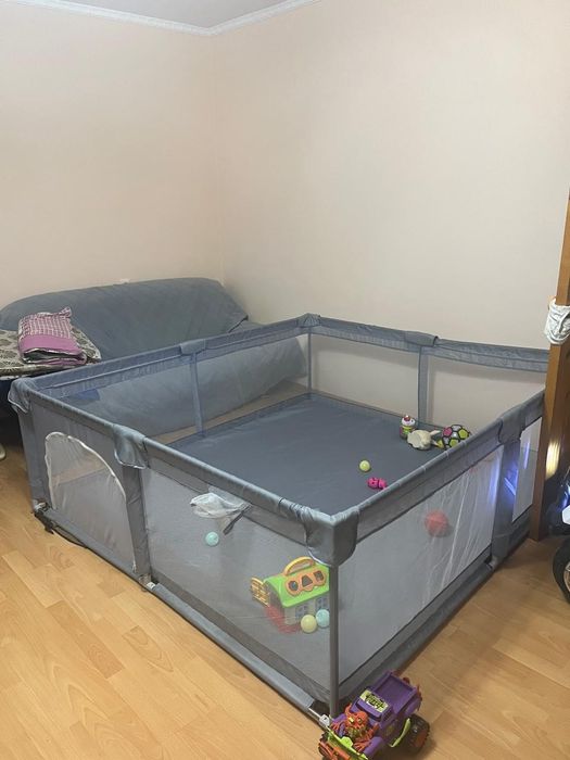 Манеж для ребёнка