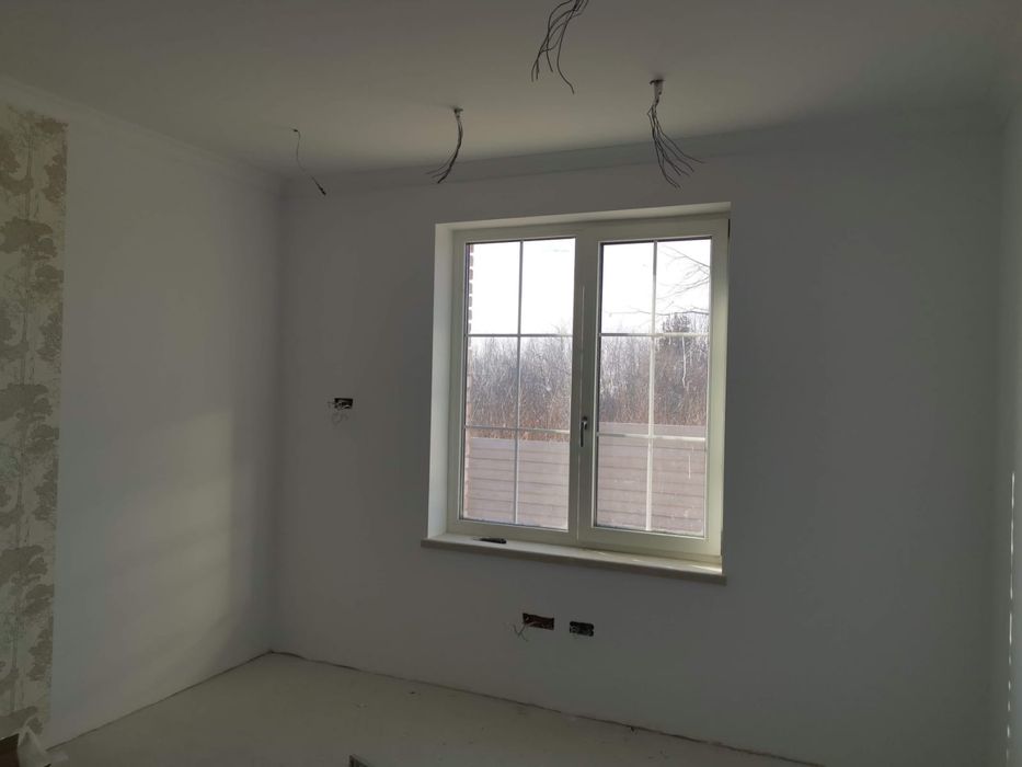 Lucrari de zugravit cu pompa