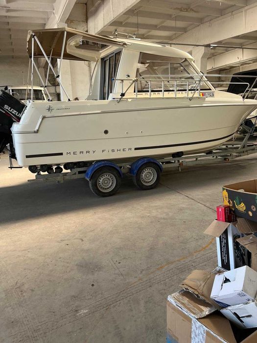 Vand barca Mery Fisher 645 cu motor Suzuki 175 cp si peridoc Brenderup 2500 kg inmatriculate Romania