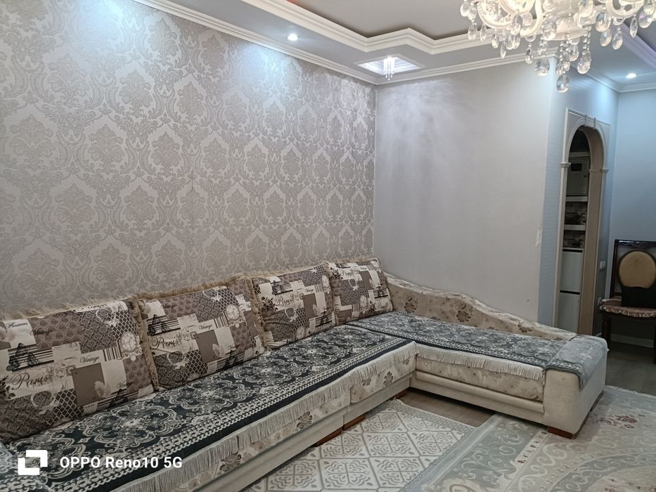 Продаю угловой диван