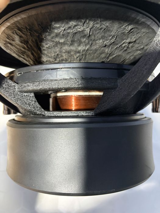 Продам сабвуфер FX 30