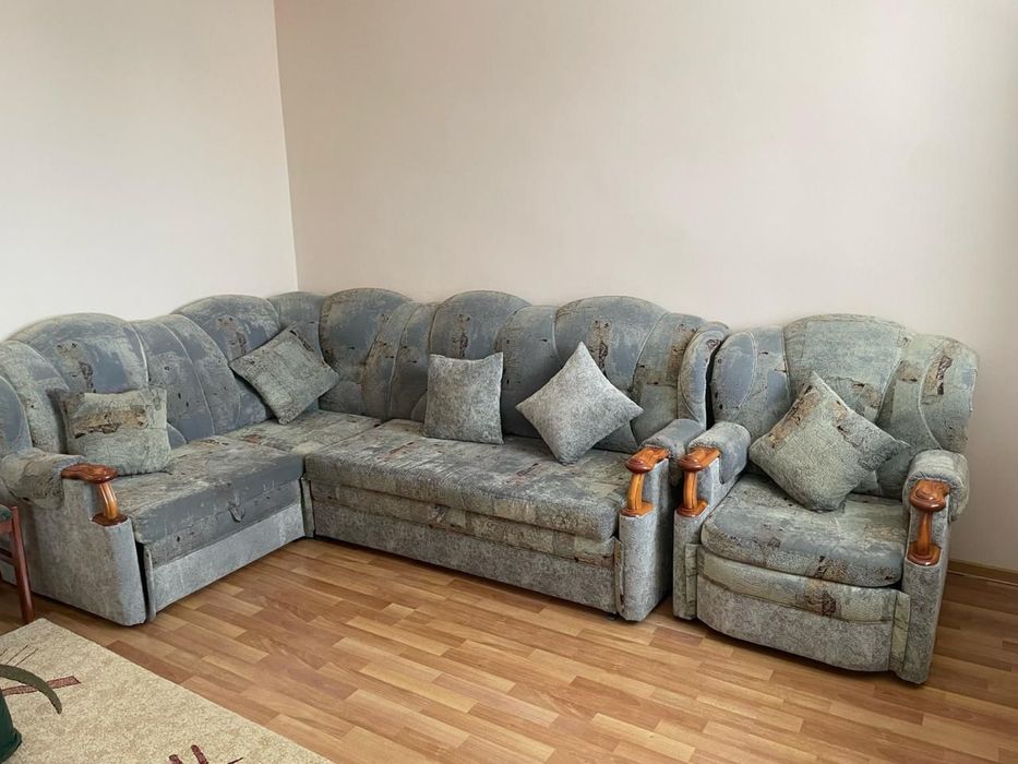 Диван угловой с креслом