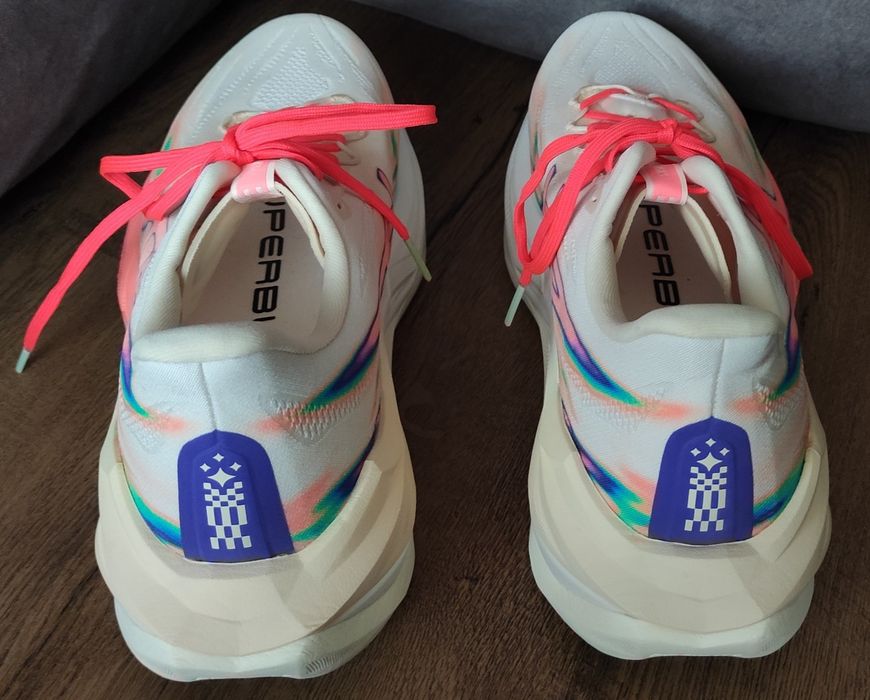 Asics Superblast 3