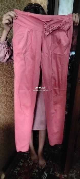 Аеллар киимлар :ночнушка,кофта зимняя,штон