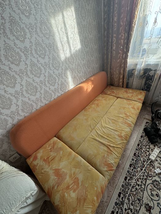 Диван-тахта.