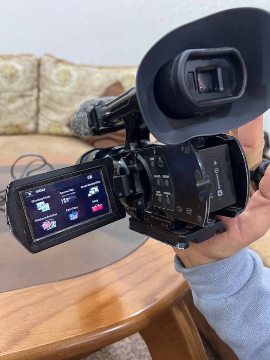 Sony Fe 28-70 video va foto apparat. Ishonchli