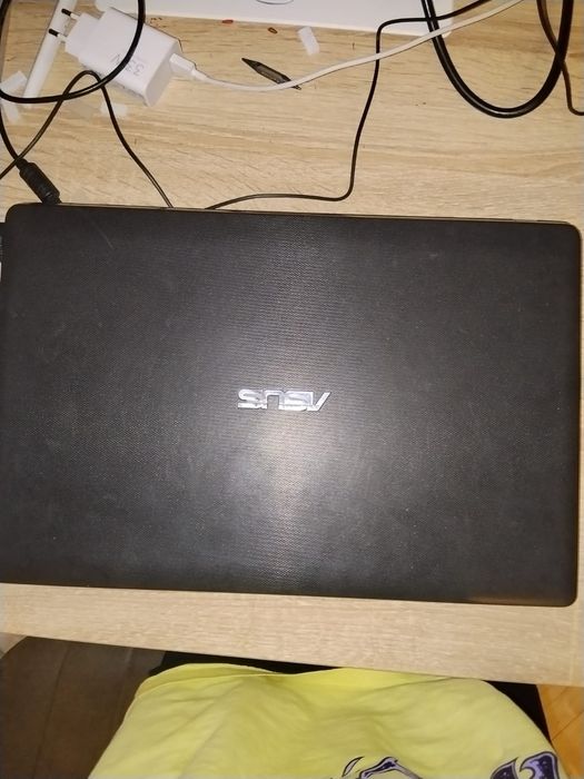 Продам ноутбук Asus  x533