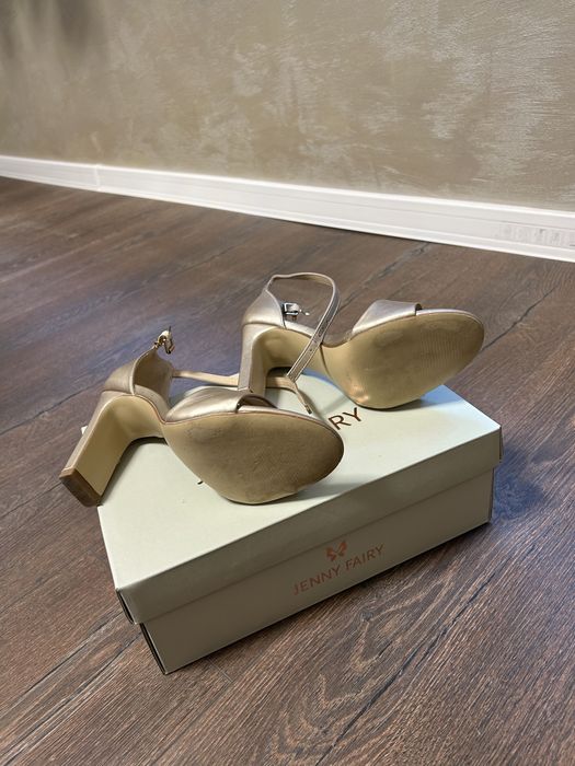 Домски обувки размер 36