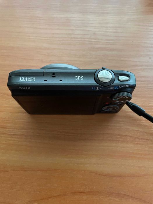 Фотоапарат Canon PowerShot SX260HS перфектно състояние